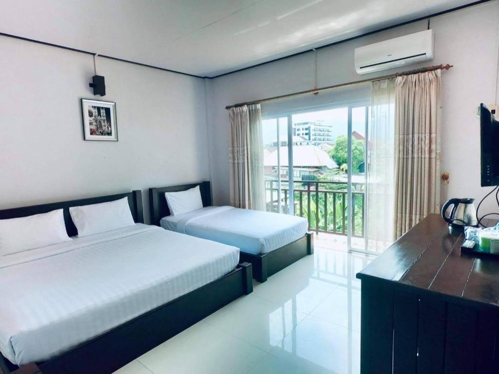 Phou Ang Kham 2 Hotel Vang Vieng Exteriér fotografie