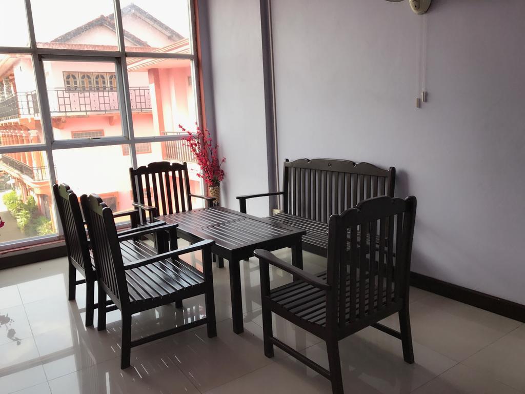 Phou Ang Kham 2 Hotel Vang Vieng Exteriér fotografie